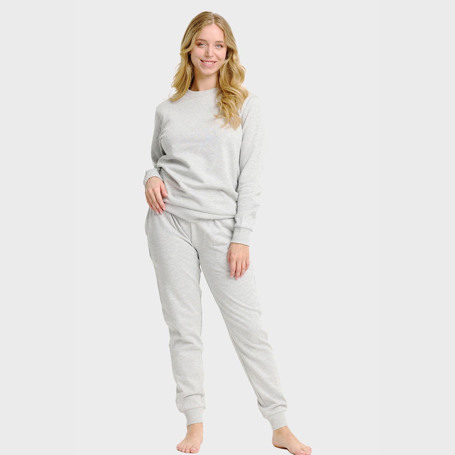 Grau meliertes Sweatset Damen aus Bio-Baumwolle, gemütliche Weihnachts-Pyjama für Damen.